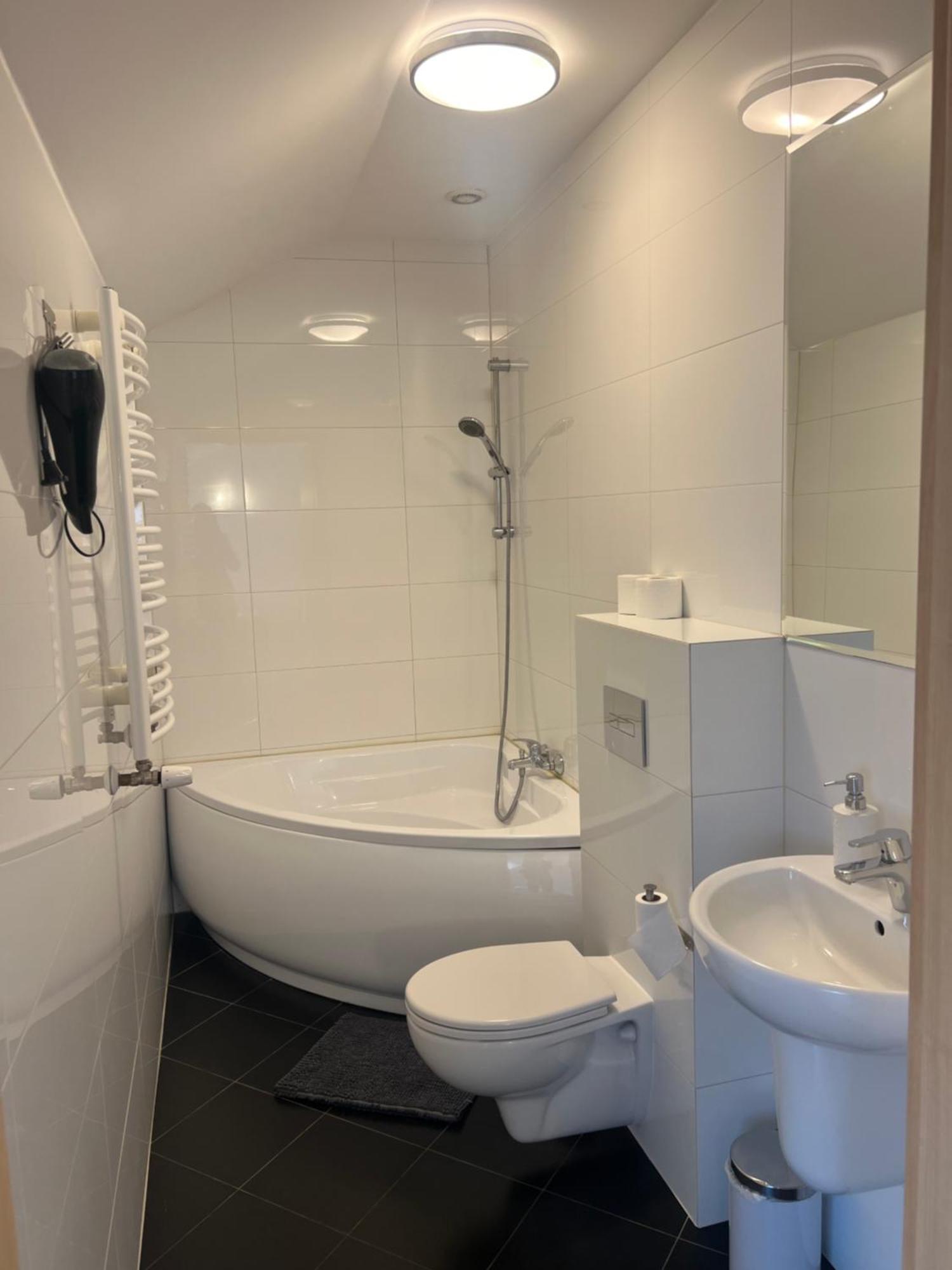 Szwedzka22 Pl Premium Rooms Wroclaw Ngoại thất bức ảnh